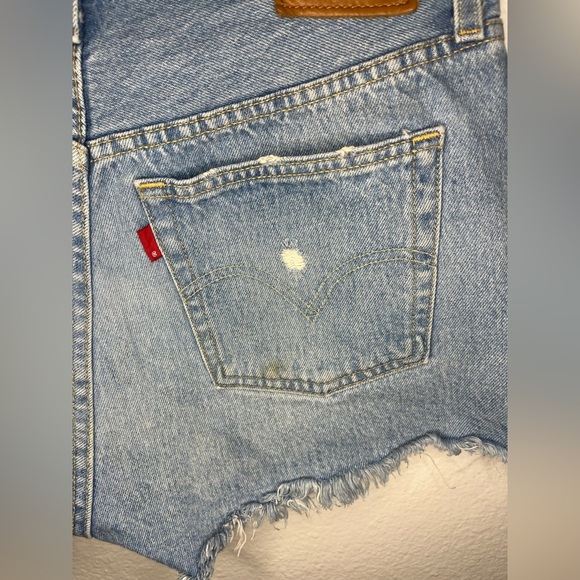 Levi's 501 Women’s Blue Distressed Jean Shorts High-Waisted - Picture 5 of 7
